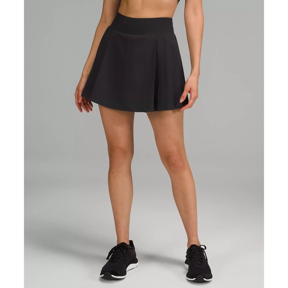 Lululemon Side-Pleat High-Rise Tennis  Black Skirt Size 4 NWT - Picture 1 of 7